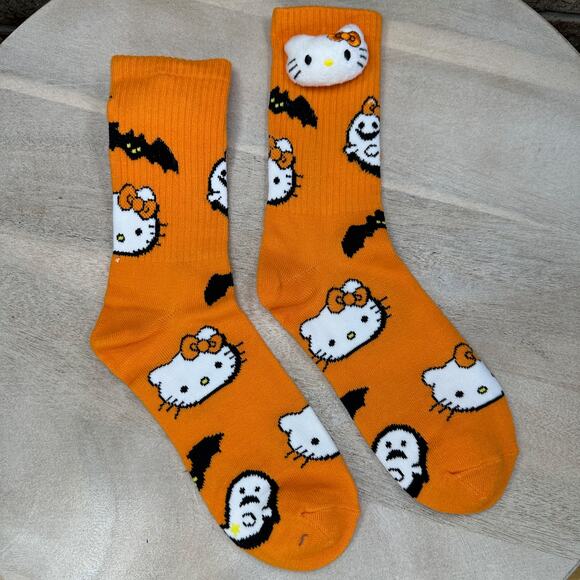 SANRIO HELLO KITTY Halloween Womens Ankle Socks Set of 3 Bats Pumpkin Mummy New - Picture 8 of 15